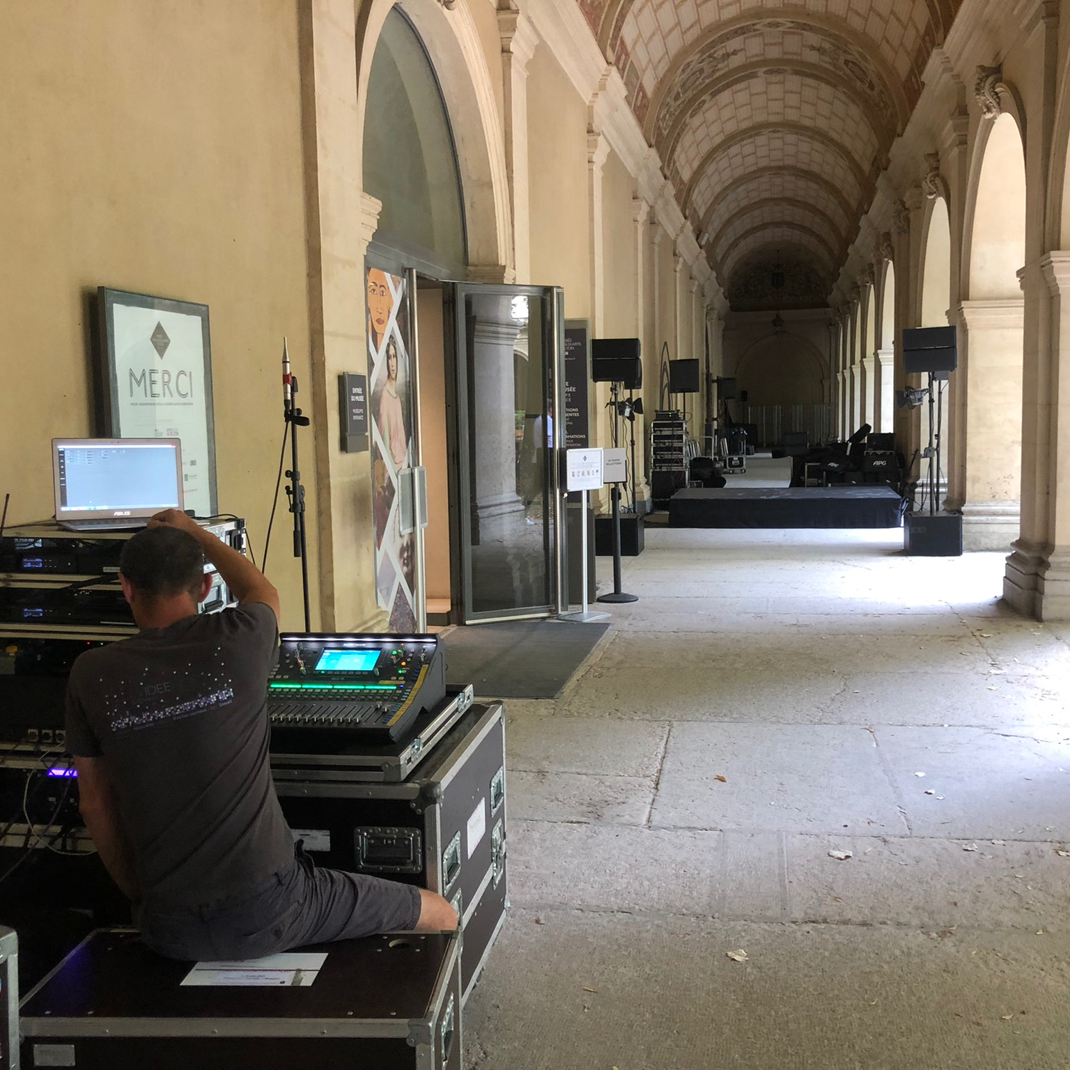 2022-09-14 16.10.17-2